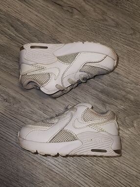 Toddler White Nike Air Max Excee Sneakers | Used | 5c